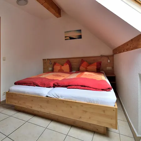 Tonis Strandidyll Apartment *